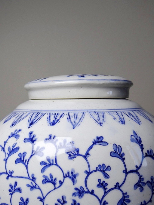 Vintage Chinese Ginger Pot 60s-70s White and Blue Porcelain
