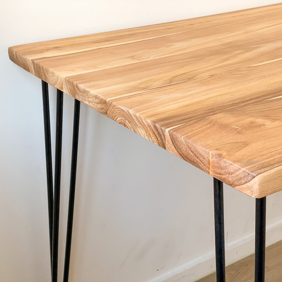 Image 1 of Table moderne en bois de teck