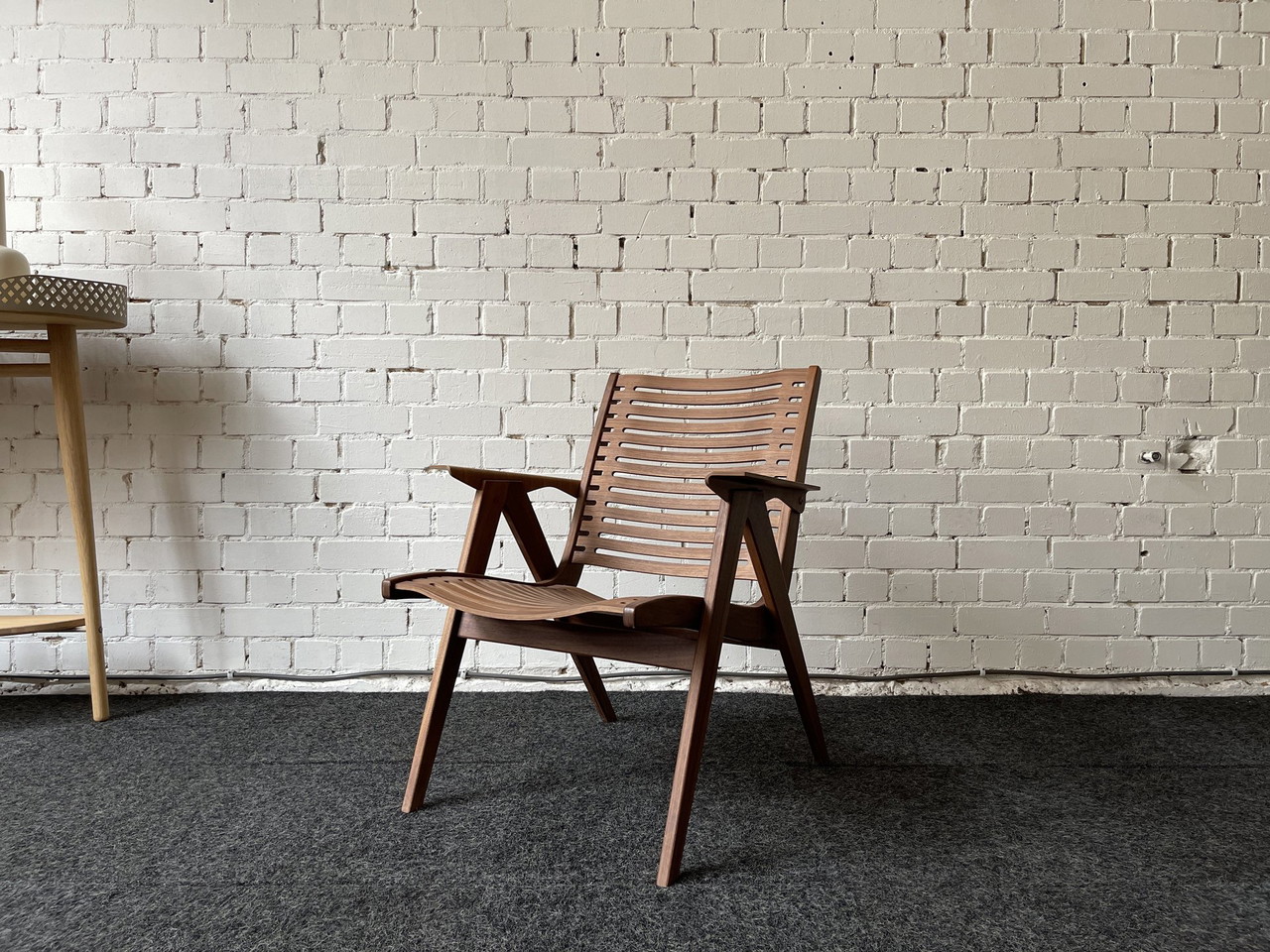 Rex Kralj 120 Lounge Chair | €900 | Whoppah