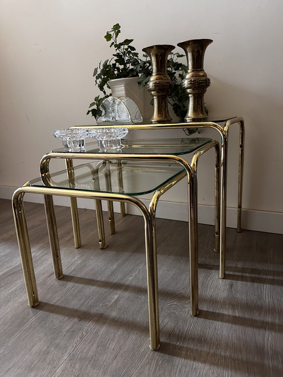 Image 1 of Mimi set Nesting tables brass