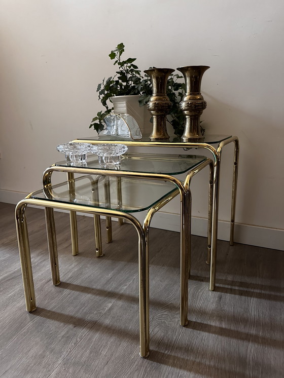 Image 1 of Mimi set Nesting tables brass