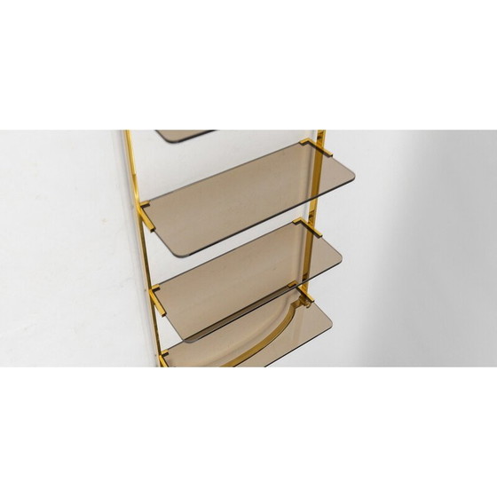 Image 1 of Mensola da parete vintage dorata con ripiani in vetro fumé, Italia 1960