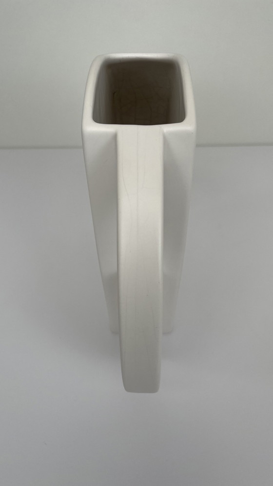 Image 1 of Vase circulaire en céramique Flora Dorothe van Agthoven blanc