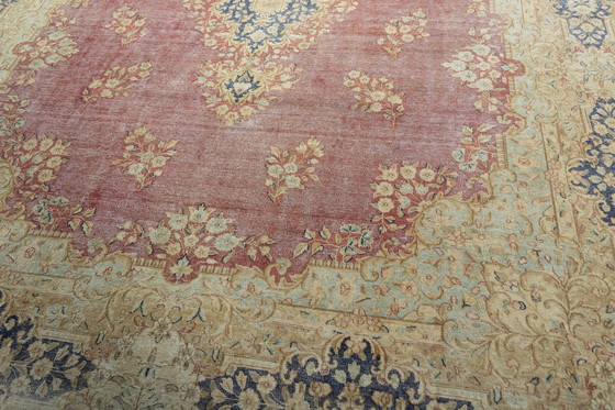 Image 1 of Hand-knotted Vintage Royal Carpet - 392 X 310 Cm