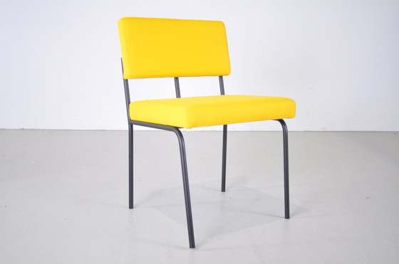 Image 1 of Fest tafel + 3x monday chair + sinclair