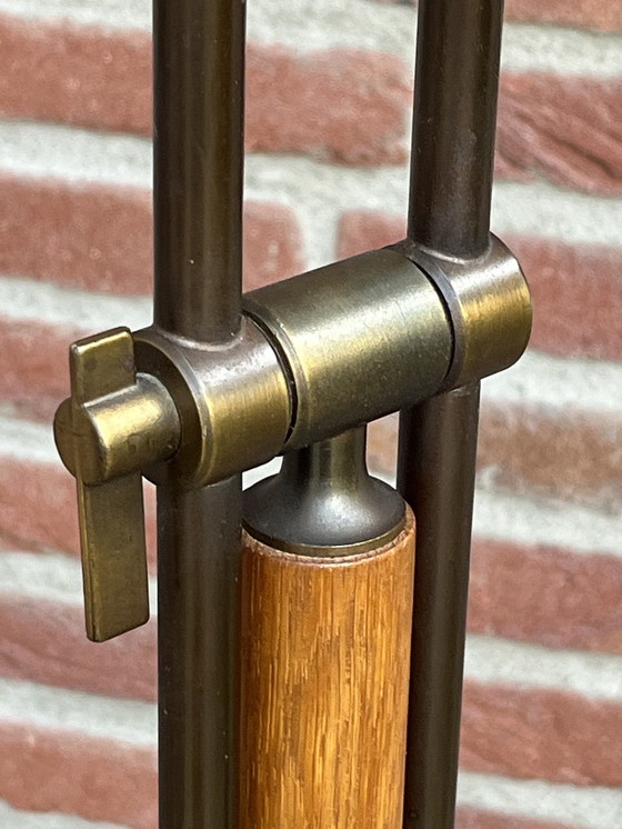 Image 1 of Lampada da terra vintage in rovere/bronzo danese