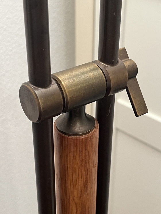 Image 1 of Lampada da terra vintage in rovere/bronzo danese