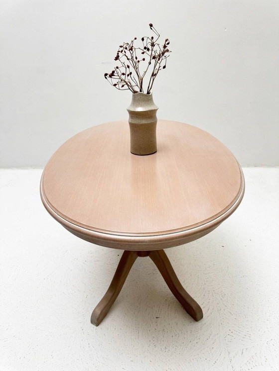 Image 1 of Small Biedermeier oval side table made of oak wood