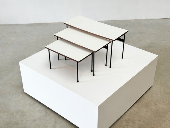 Image 1 of Martin Visser Tables gigognes Twello