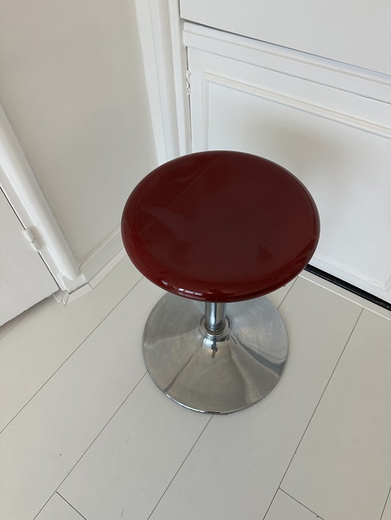 Image 1 of Vintage Hairdresser Kapperkrukjes Stools Retro Red