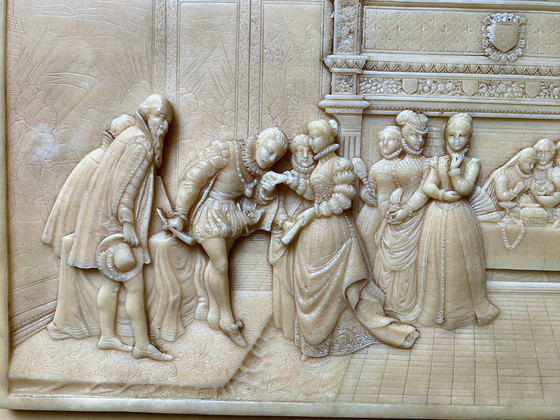 Image 1 of Bas Relief Historique Issue De La Fontaine Pétrifiante De Saint Nectaire