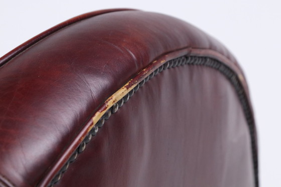 Image 1 of Fauteuil vintage en cuir marron de style Art Déco