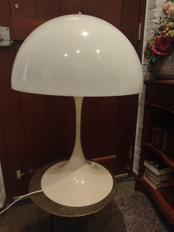 Image 1 of Lámpara de mesa Louis Poulsen Panthella Ø50 cm blanca