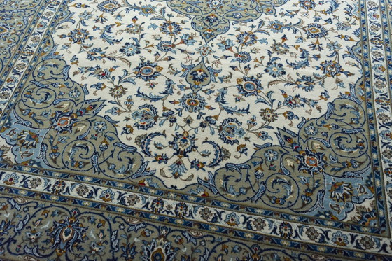 Image 1 of Hand-knotted Keshan oriental rug - 385 X 280 Cm