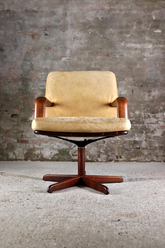 Image 1 of 2x Walter Knoll Don armchair