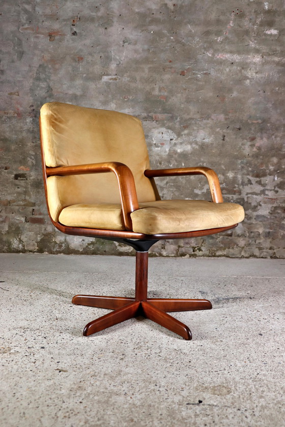 Image 1 of 2x Walter Knoll Don armchair