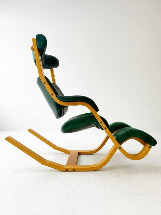 Image 1 of Gravity™ Balans armchair Dark green By Peter Opsvik For Stokke, Norway, 1980s