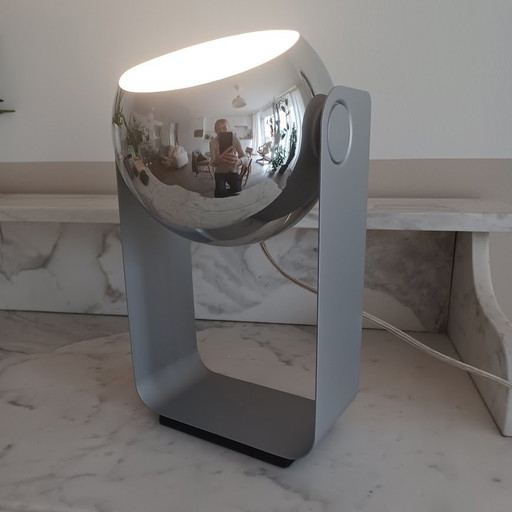 Massive Lighting Eye-Ball Table Lamp