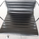 Vitra office chair EA119 with high back