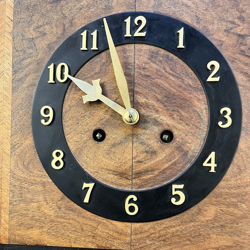 Wind-Up Art Deco Mantel Clock, Walnut, Germany, 1920S