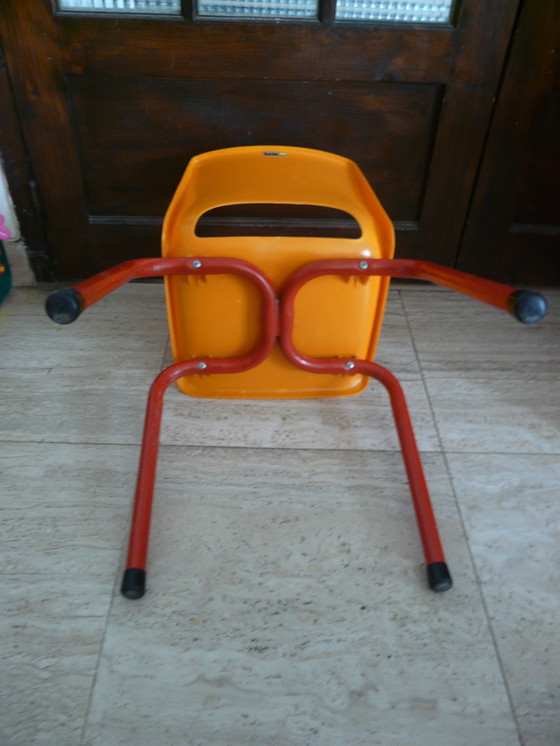Image 1 of Chaise école enfant vintage plastique