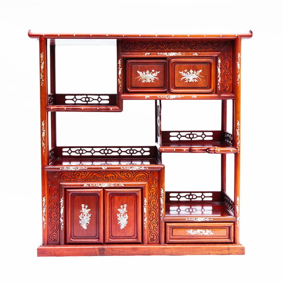 Image 1 of Cabinet japonais