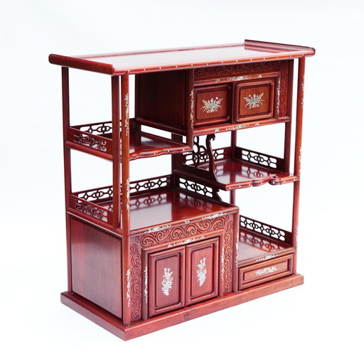 Cabinet japonais