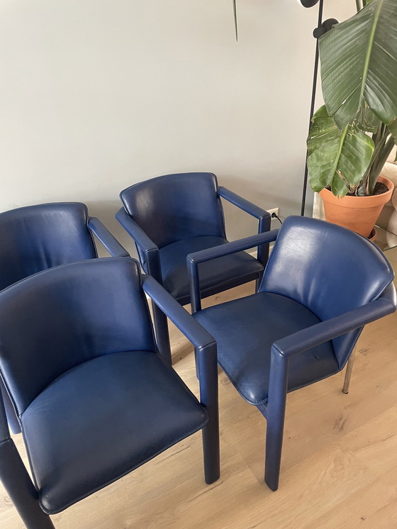 Image 1 of 4x Leolux Cachucha dining room chairs blue leather