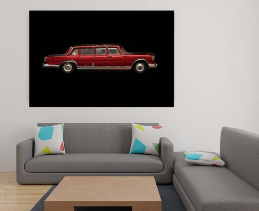 Job Boersma Dinkytoydeluxe serie Stillife Mercedes 600 Dinkytoy on plexiglass – fotografie, Paper, Modern (photo 2 of 6)