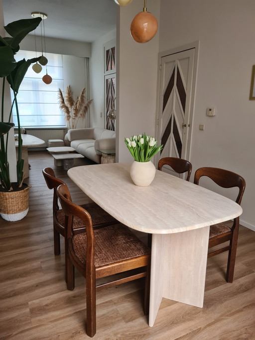 Traventine dining table