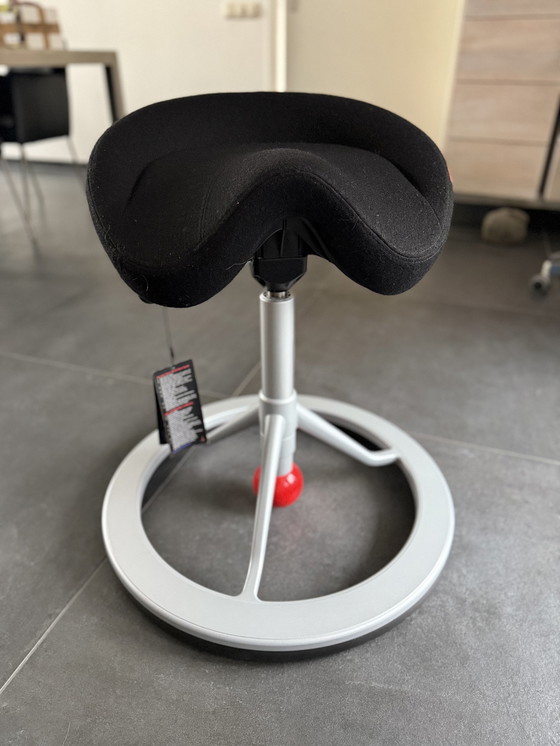 Image 1 of Backapp Smart Ergonomic Saddle Chair