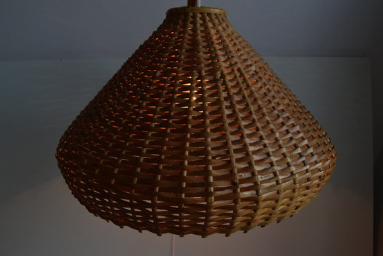 Image 1 of Lampada da parete orientabile in legno anni '60 di Pokrok Žilina, Cecoslovacchia. 