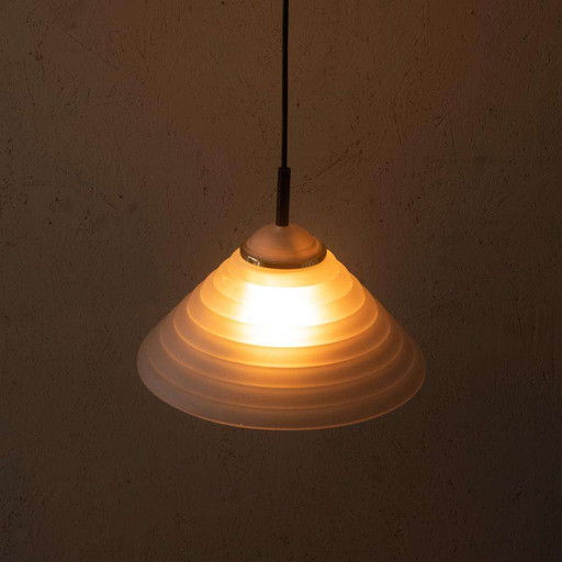 Minimalist glass pendant lamp pyramid ribs