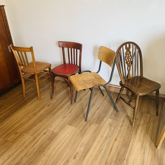 Image 1 of Set of 4 mismatched vintage chairs