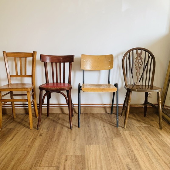 Image 1 of Set of 4 mismatched vintage chairs