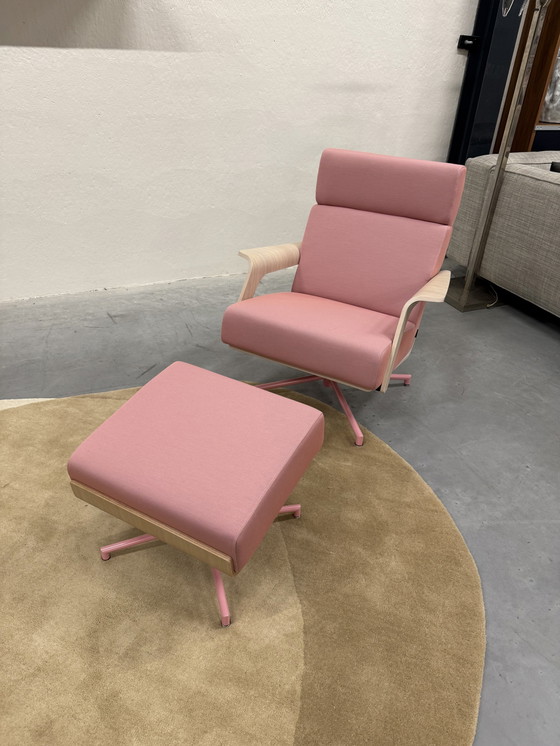 Image 1 of Harvink The Cape Swivel Armchair With Footstool Pink Fabric