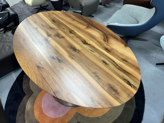 Image 1 of Oval Dining Room Table Walnut Wood 200x100cm