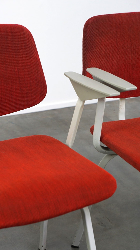 Image 1 of 2 x Chaise design vintage par Ahrend de Cirkel