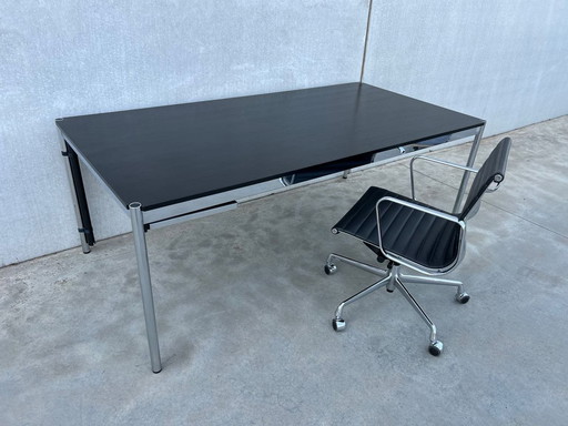 Usm Haller Table