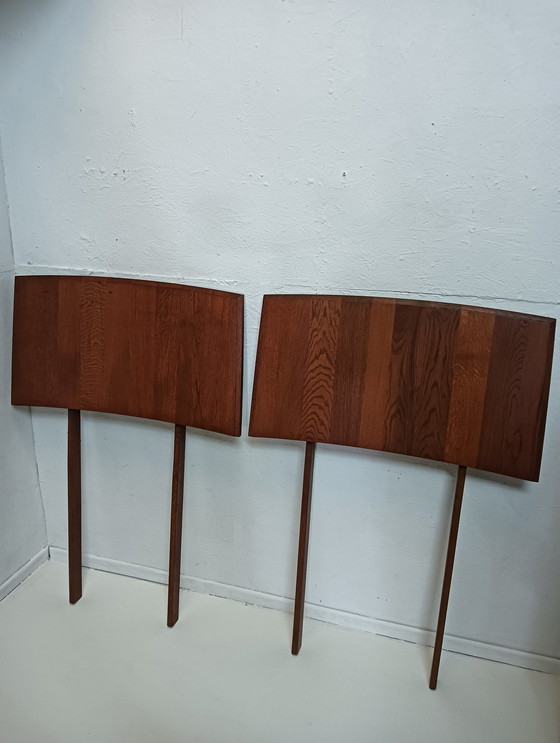 Image 1 of Vintage solid extendable dining table