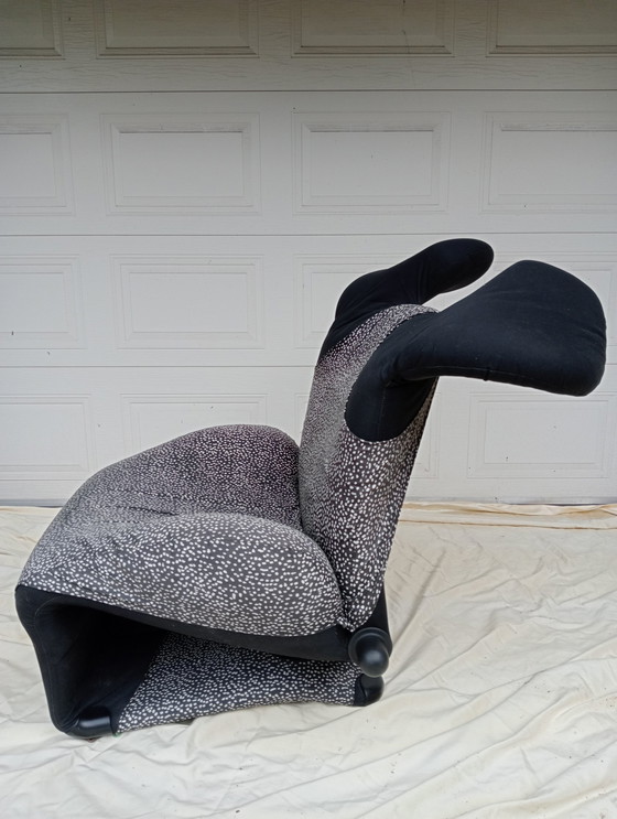 Image 1 of Cassina 111 Wink chair