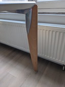Leolux Xingu dining table