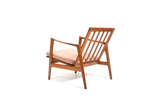 Swarzedka 300-139 Chair