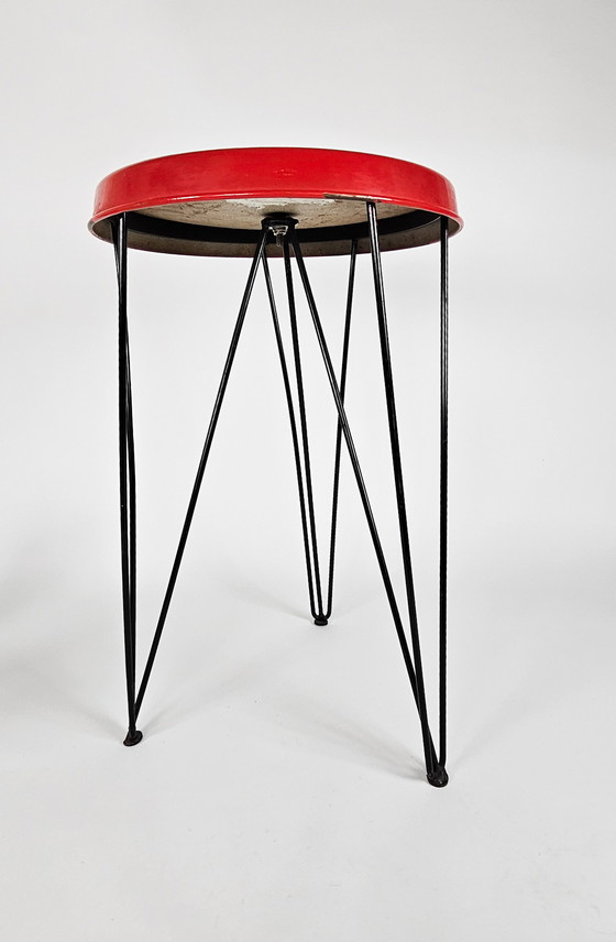 Image 1 of Seggiolina Stool - Pilastro design by Tjerk Reijenga - Amsterdam Netherlands - 1950s - Hairpin tripod stool - hocker