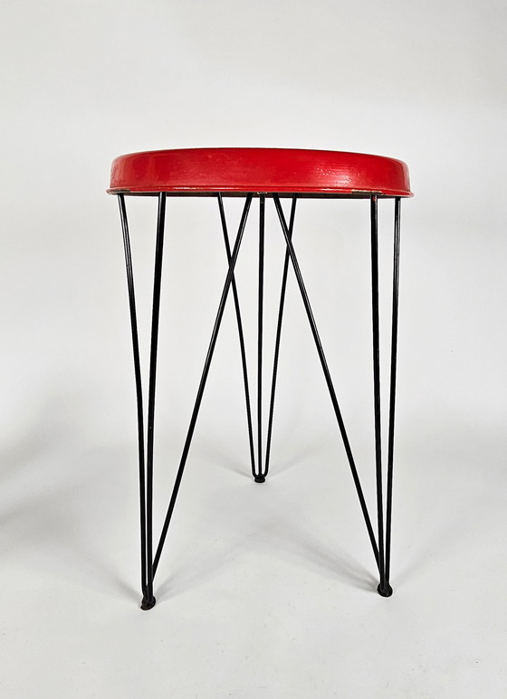 Image 1 of Seggiolina Stool - Pilastro design by Tjerk Reijenga - Amsterdam Netherlands - 1950s - Hairpin tripod stool - hocker