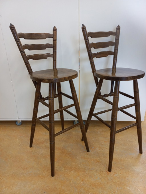 2x Vintage stools