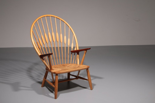 Hans J. Wegner JH-550 Peacock Chair for Johannes Hansen, 1960 Denmark.