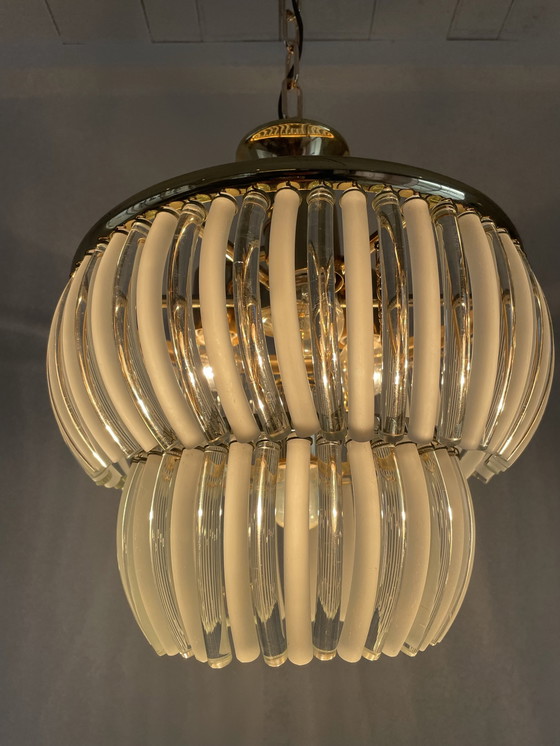 Image 1 of Lustre italien vintage en verre et laiton, 1970