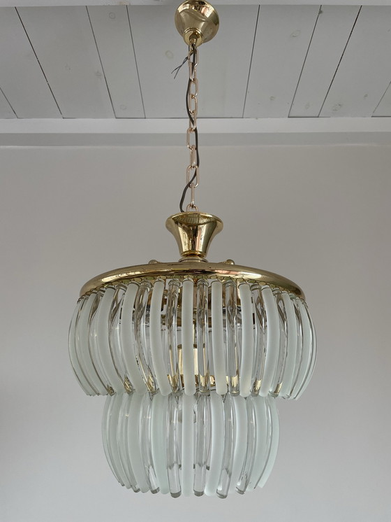 Image 1 of Lustre italien vintage en verre et laiton, 1970