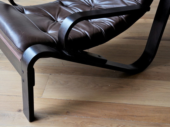 Image 1 of Chaise de salon midcentury avec structure en bois marron